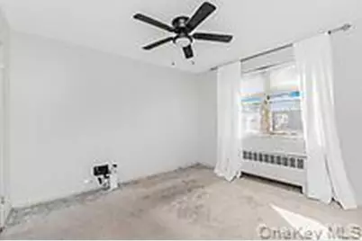 2937 Laconia Avenue, Bronx, NY 10469 - Photo 6