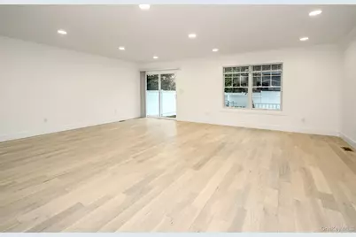 13 Dunes Lane, Port Washington, NY 11050 - Photo 24