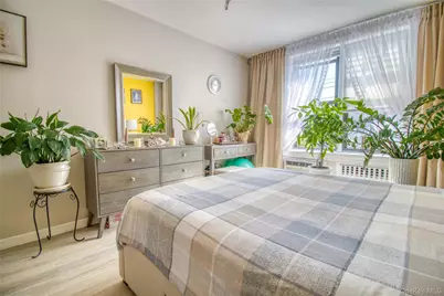 145 Lincoln Avenue #2F, New York, NY 10306 - Photo 2