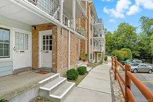 1840 Crompond Rd, Peekskill, NY 10566 - Photo 2