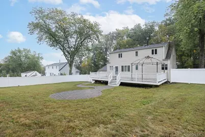 363 Gilbert Avenue, Pearl River, NY 10965 - Photo 6