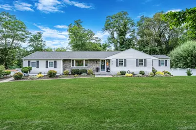 123 South Road, Wading River, NY 11792 - Photo 1