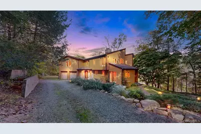 96 Old Pascack Road, Pearl River, NY 10965 - Photo 2