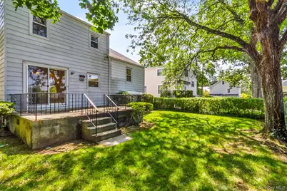 73 Ewart Street, Scarsdale, NY 10583 - Photo 18