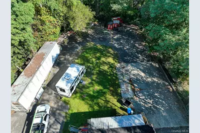 2438 State Route 300, Wallkill, NY 12589 - Photo 14