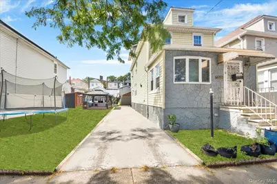 4153 Gunther Avenue, Bronx, NY 10466 - Photo 1