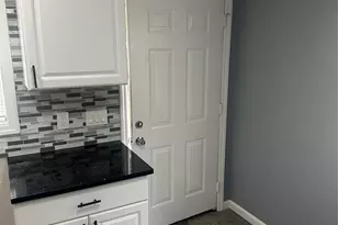 128 Lakeview Dr, Mastic Beach, NY 11951 - Photo 4