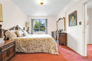 25-18 Union St, Flushing, NY 11354 - Photo 8