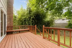 43 Elm St, Great Neck, NY 11021 - Photo 30