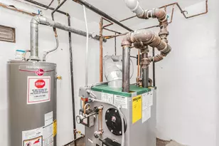 264 Emerson Ave, Bronx, NY 10465 - Photo 16