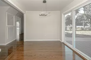 786 4th Ave, Bay Shore, NY 11706 - Photo 4