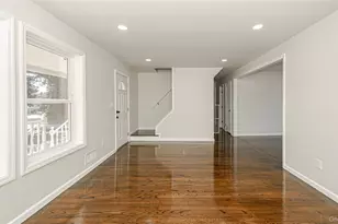 786 4th Ave, Bay Shore, NY 11706 - Photo 2