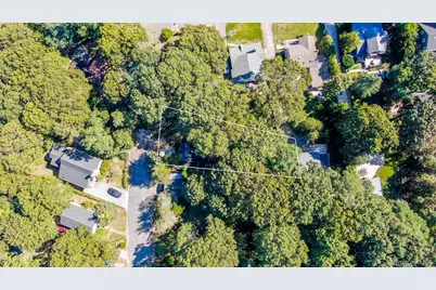 35 N Riley Avenue, Mattituck, NY 11952 - Photo 1