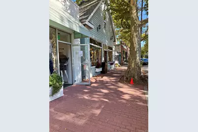 35 N Riley Avenue, Mattituck, NY 11952 - Photo 6