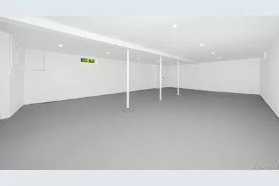 24 Calvert Avenue, West Babylon, NY 11704 - Photo 22