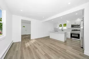 24 Calvert Ave, West Babylon, NY 11704 - Photo 8