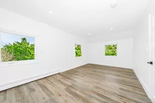 24 Calvert Ave, West Babylon, NY 11704 - Photo 20