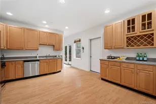 179 Caterson Terrace, Hartsdale, NY 10530 - Photo 6