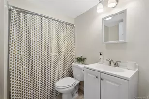 179 Caterson Terrace, Hartsdale, NY 10530 - Photo 18