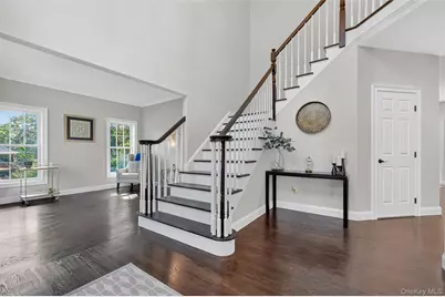 161 Shagbark Lane, Hopewell Junction, NY 12533 - Photo 6