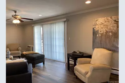 68 Claire Court #68, West Babylon, NY 11704 - Photo 6