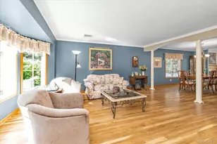 84 Lake Rd, Greenlawn, NY 11740 - Photo 4