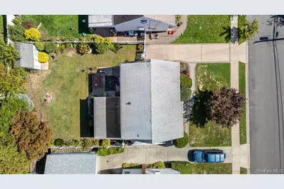 34 Audrey Avenue, Plainview, NY 11803 - Photo 24