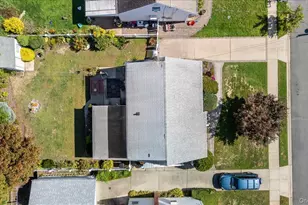 34 Audrey Ave, Plainview, NY 11803 - Photo 24