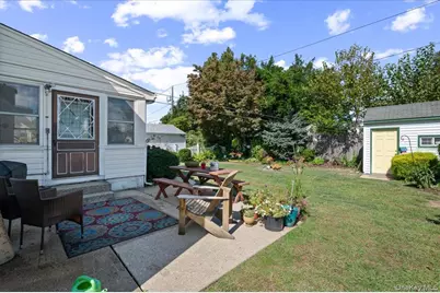 34 Audrey Avenue, Plainview, NY 11803 - Photo 16