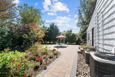 1 Willow Lane, Hewlett, NY 11557 - Photo 40