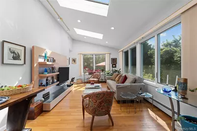 1 Willow Lane, Hewlett, NY 11557 - Photo 14