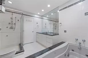 1 Willow Ln, Hewlett, NY 11557 - Photo 30