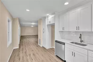 31 Fawn Ln W, South Setauket, NY 11720 - Photo 8