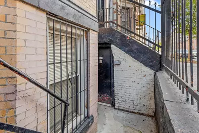 2023 Hughes Avenue, Bronx, NY 10457 - Photo 20