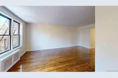 678 Warburton Avenue #6L, Yonkers, NY 10701 - Photo 10