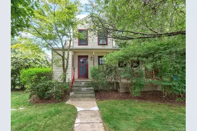 171 8th Avenue, Sea Cliff, NY 11579 - Photo 2