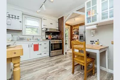 171 8th Avenue, Sea Cliff, NY 11579 - Photo 14