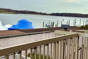 204 Outlook Ave, Bronx, NY 10465 - Photo 4