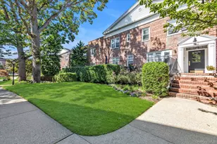 195 N Village Ave, Rockville Centre, NY 11570 - Photo 14