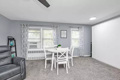 195 N Village Avenue #D4, Rockville Centre, NY 11570 - Photo 6