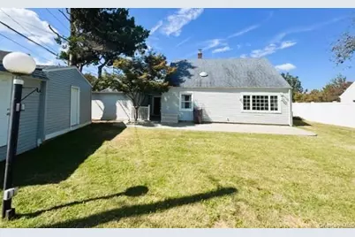 33 Chapel Lane, Levittown, NY 11756 - Photo 26