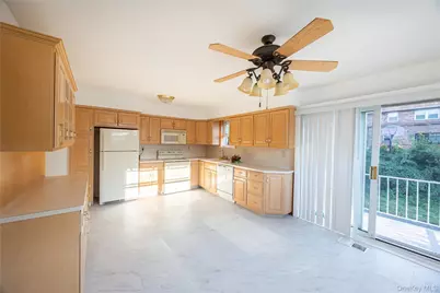 240-02 65th Avenue, Little Neck, NY 11362 - Photo 14
