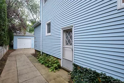 17 Concord Street, Floral Park, NY 11001 - Photo 32