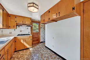 11 Hudson Dr, New Windsor, NY 12553 - Photo 8