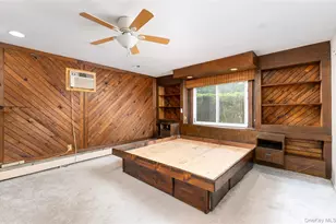 4 Comet Rd, Selden, NY 11784 - Photo 12