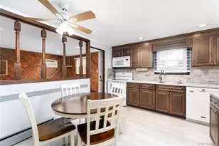 4 Comet Rd, Selden, NY 11784 - Photo 22