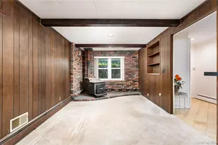 4 Comet Rd, Selden, NY 11784 - Photo 10