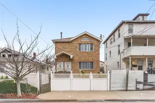 4-28 Beach 65th St, Arverne, NY 11692 - Photo 1