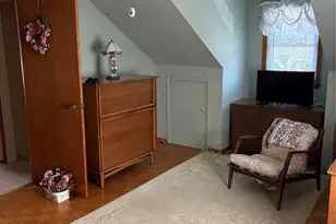 239 Mckinley Pkwy, Mineola, NY 11501 - Photo 10