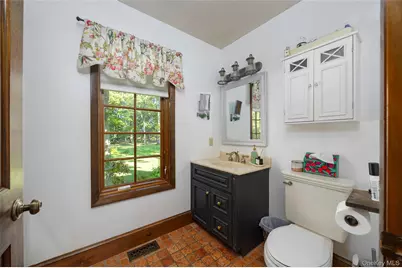 404 Gretna Road, Hyde Park, NY 12538 - Photo 24